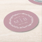 Rustic Wreath Wedge Monogram | Mauve Runder Pappuntersetzer (Angewinkelt)