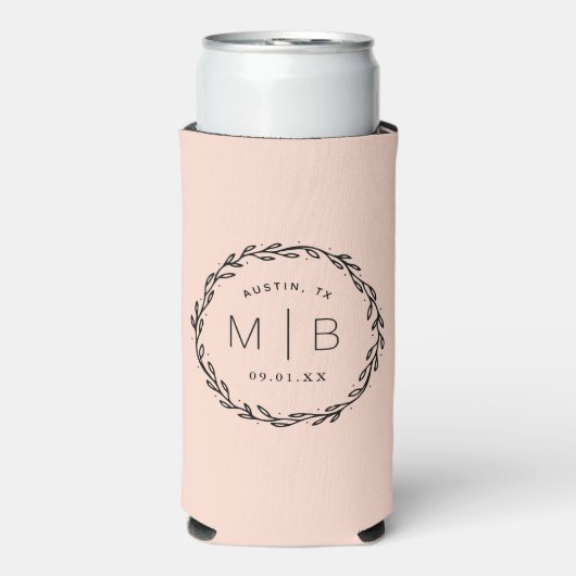 Rustic Wreath Wedge Monogram | Rosa Selters Dosenkühler (Seltzer Vorderseite)