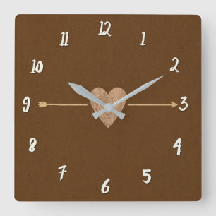 Rustik Braunes Kraft Holz Herz & Pfeil Quadratische Wanduhr