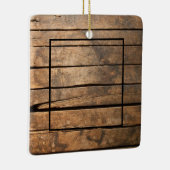 Rustikal bedrückte dunkle Außenfassade Barnholzmus Keramikornament (Rechts)