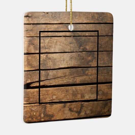 Rustikal bedrückte dunkle Außenfassade Barnholzmus Keramikornament (Rechts)