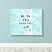 Rustikal blaue, weiße Baumzweige Leinwanddruck (Insitu (Holzboden))