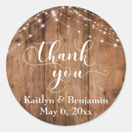 Rustikal-braunes Holz und weiße Lichtteile, vielen Runder Aufkleber