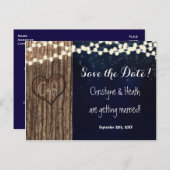 Rustikal gemeißeltes Baumherz Rett Datum Postkarte (Vorne/Hinten)