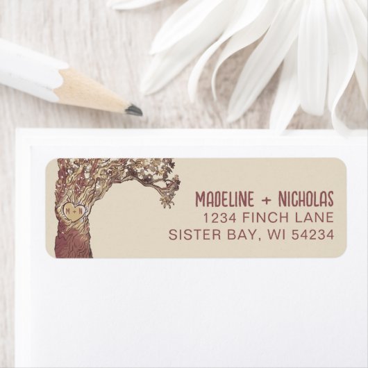 Rustikal geschnitztes Herz Oak Tree Rücksendeadres (Insitu)