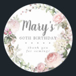 Rustikal Pink Floral 60. Geburtstag Vielen Dank Runder Aufkleber<br><div class="desc">Weiche, rosa Rosen und leuchtend rosa Knospen schaffen einen wunderschön rustikalen Blumenkranz. Weiße Hydrangeas an der Blüte. Der Name der Geburtstagsfrau ist in einem großen Script-Schriftart geschrieben. 60. Geburtstag und das Dankeschön Gefühl folgen. Dieser Geburtstagsaufkleber ist Teil der 60. Geburtstagssammlung Pink Rose Floral. Es enthält viele DIY-Vorlagen, mit denen Sie...</div>