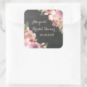 Rustikal rosa Khalkboard Blumenstempel Brautparty Quadratischer Aufkleber (Tasche)