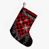 Rustikal rotes, schwarzes Büffel kariert Kleiner Weihnachtsstrumpf (Vorderansicht (hängend))