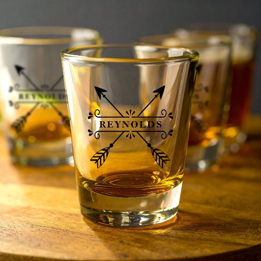 Rustikal überkreuzte Pfeile ID615 Schnapsglas