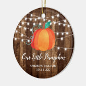 Rustikal unser kleines Pumpkin Personalisiert Fall Keramik Ornament (Links)