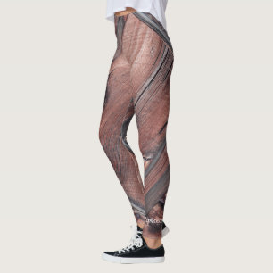 Rustikale alte rote Scheunen-Abstellgleis-Leggings Leggings