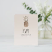 Rustikale Ananas Tropical Hawaiian Wedding RSVP Einladungspostkarte (Stehend Vorderseite)