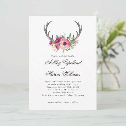 Rustikale Antlers Boho Floral Allure Wedding Einladung (Stehend Vorderseite)