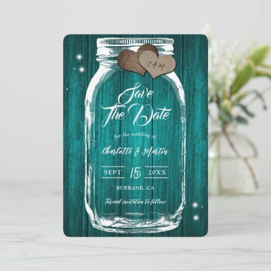 Rustikale Aquamarin Mason Jar Wood Hochzeit im Her Save The Date (Stehend Vorderseite)