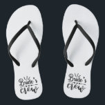 Rustikale Bachelorette Calligraphy Brides Crew  Badesandalen<br><div class="desc">Spaß zitieren Brides Crew mit Herzen und botanischen Schnörkeln,  für Ihre Brautjungfrau und Brautparty.</div>