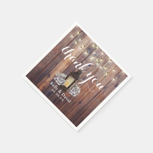 Rustikale Barn Lantern & String Lights Hochzeit Serviette (Ecke)