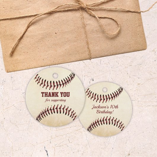 Rustikale Baseball-Saiten Geschenkanhänger