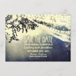 rustikale Baum- und Lichter-Hochzeitseinladungskar Save The Date