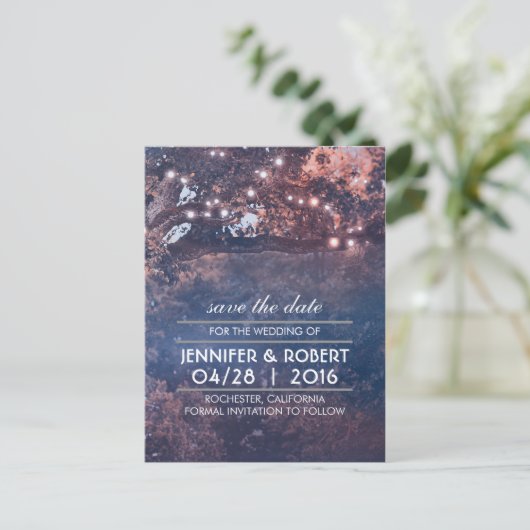 Rustikale Baumstring-Lichter Save the Date blau Ankündigungspostkarte (Stehend Vorderseite)
