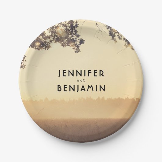 Rustikale Baumzweige und String-Lichter Pappteller (Vorderseite)