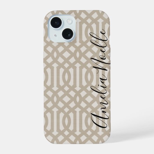 Rustikale Beige Trellis Monogram iPhone 15 Hülle (Rückseite)