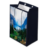 Rustikale Berge Landschaftliche Natur Mittlere Geschenktüte (Rückseite Schrägansicht)