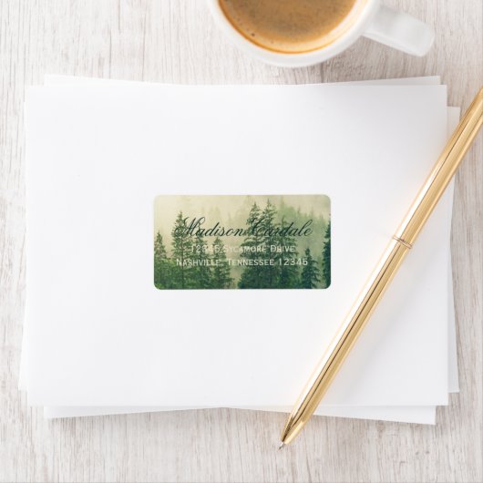 Rustikale Bergwälder Pinienbäume Hochzeit Adressaufkleber (Insitu)