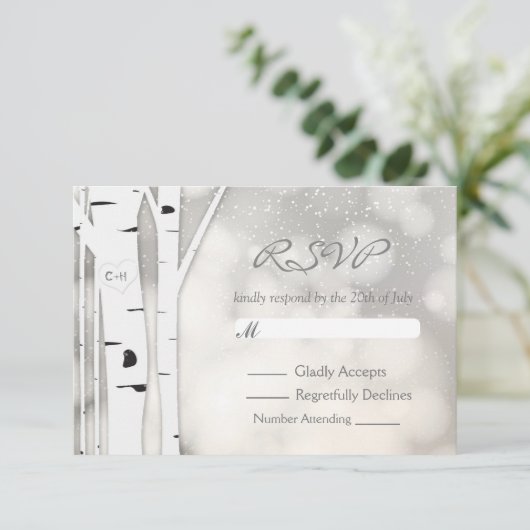 Rustikale Birch Tree Winter White Snowy RSVP Card (Stehend Vorderseite)