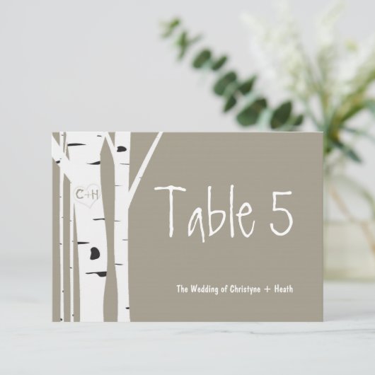 Rustikale Birkenbaumherz-Tischnummer Einladung (Stehend Vorderseite)