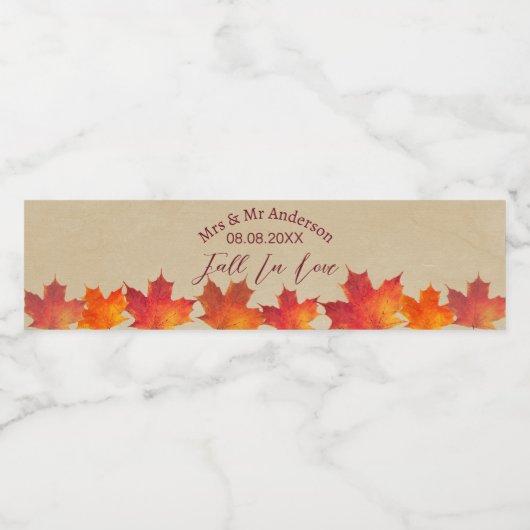 Rustikale Blätter sinken in der Liebe Gastgeschenk Wasserflaschenetikett (Einzelnes Label)