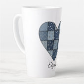 Rustikale blaue Jeans-Patchwork-Herz-Illustration Milchtasse (Linke Ecke)