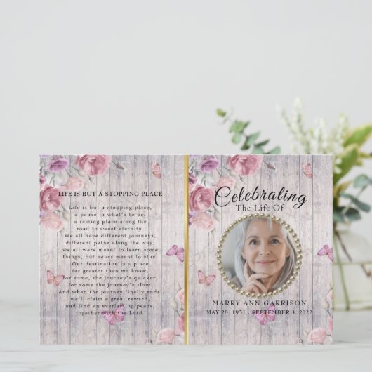 Rustikale Blumenfeier des Programms "Leben" (Stehend Vorderseite)