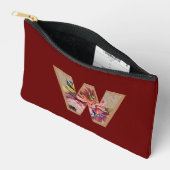 Rustikale Blumeninitiale W Burgund Zubehörtasche (Offen)