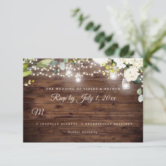 Rustikale Blumenstrauß-Lichter Hochzeit RSVP Einladung (Stehend Vorderseite)
