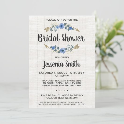 Rustikale Boho Arrows Blumendusche Einladung (Stehend Vorderseite)