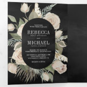 Rustikale Boho-Elfenbein-Rose zeigen grüne Schwarz Dreifach Gefaltete Einladung (Innen Erste Seite)