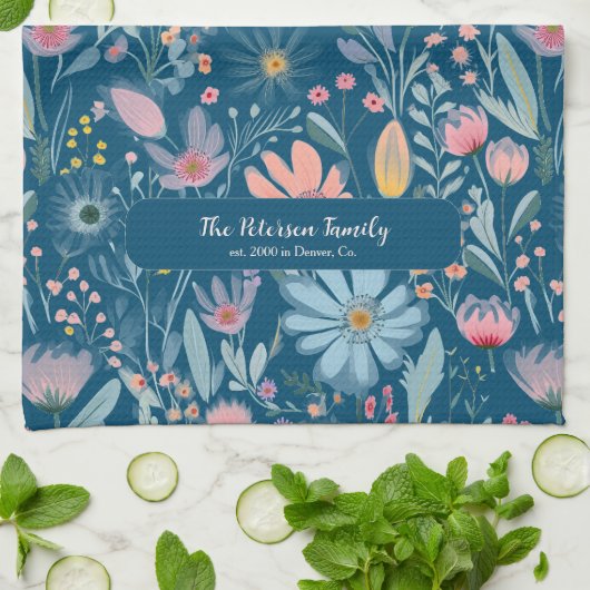 Rustikale botanische Aquarellfarben Blume Familien Geschirrtuch (Gefaltet)