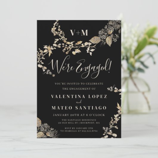 Rustikale Botanische Monogram Black Engagement Par Einladung (Stehend Vorderseite)