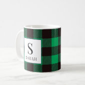 Rustikale Buffalo Grün-Schwarze Karo-Monogramm-Nam Kaffeetasse (Vorderseite Links)