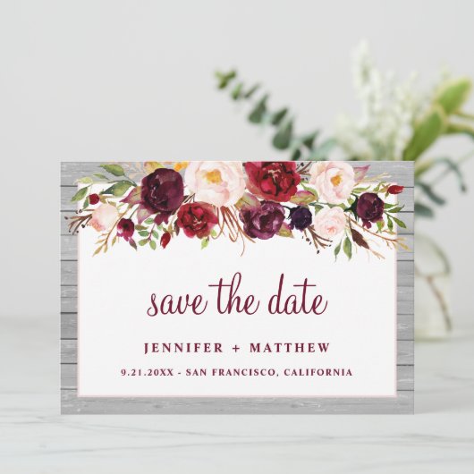 Rustikale Burgunder Blush Bloral Pink Border Weddi Save The Date (Stehend Vorderseite)