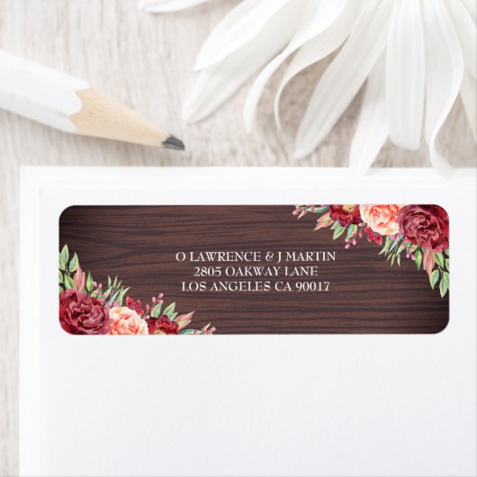 Rustikale Burgunder-Wasserfarbenhochzeit (Insitu)