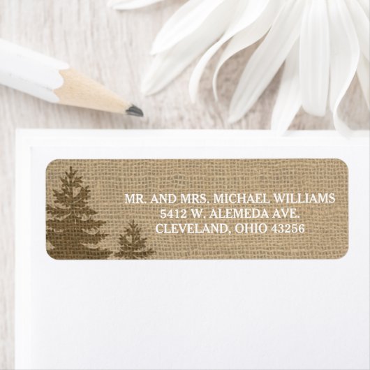Rustikale Burlap Pine Trees Winter Wedding Labels (Insitu)