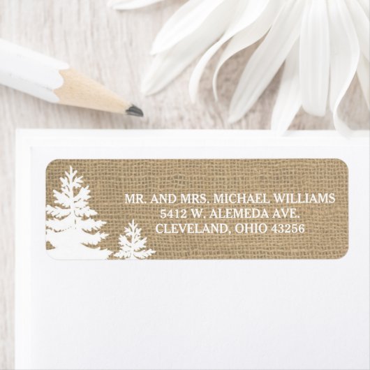 Rustikale Burlap Pine Trees Winter Wedding Labels (Insitu)