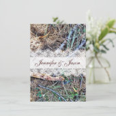 Rustikale Camouflage Camouflage Hochzeit Einladung (Stehend Vorderseite)