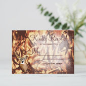 Rustikale Camouflage Jagd auf Hirschantler Hochzei RSVP Karte (Stehend Vorderseite)