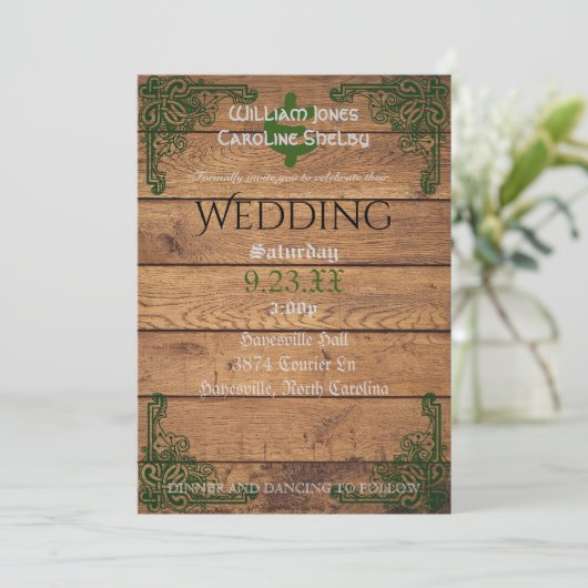 Rustikale Celtic Claddagh Hochzeit Einladung (Stehend Vorderseite)