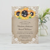 Rustikale Chic Burlap- und Lace Sunflower-Hochzeit Einladung (Stehend Vorderseite)
