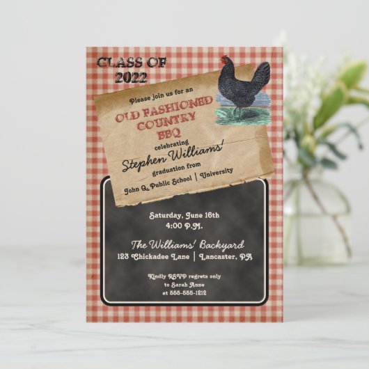 Rustikale Chicken Cookout GRILLEN Graduation Party Einladung (Stehend Vorderseite)