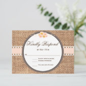 Rustikale Country Blush Burlap Wedding RSVP Karten (Stehend Vorderseite)