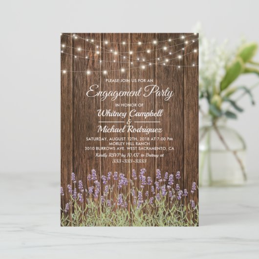 Rustikale Country Lavender Lights-Engagement-Parte Einladung (Stehend Vorderseite)